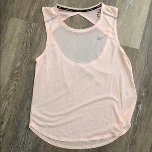Nike Dri-Fit top - Size Medium
